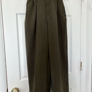 Banana Republic vintage women’s silk Khaki Chinos